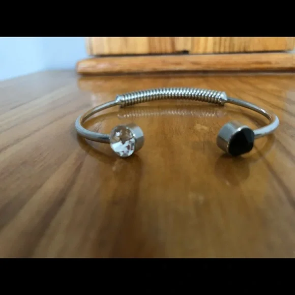 NWOT silver bracelet - Picture 3 of 3